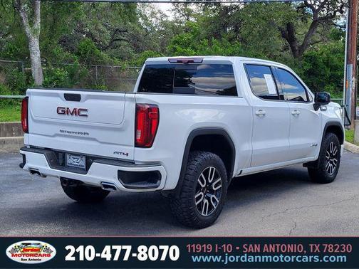 Summit White 2021 GMC Sierra 1500 AT4