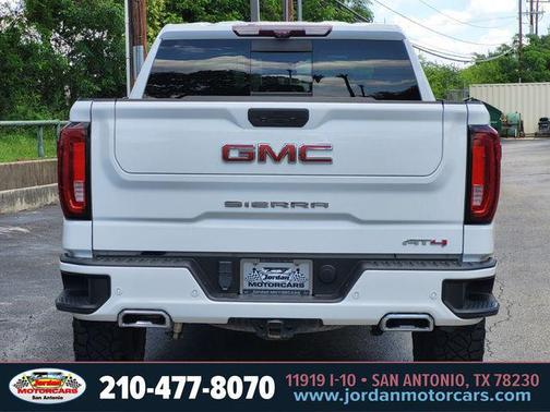 Summit White 2021 GMC Sierra 1500 AT4