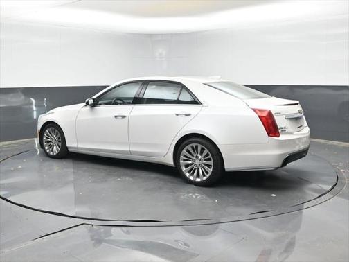 2017 Cadillac CTS 2.0L Turbo Luxury