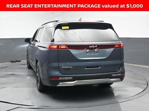 2024 Kia Carnival SX