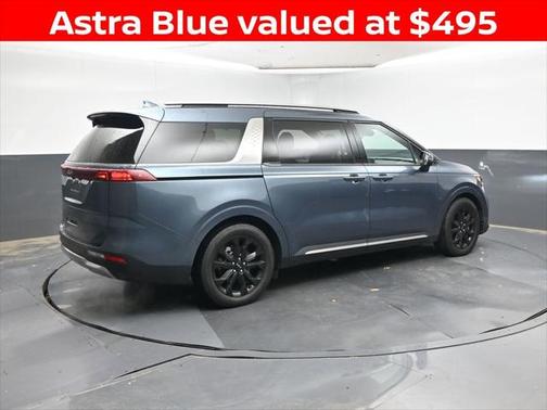2024 Kia Carnival SX