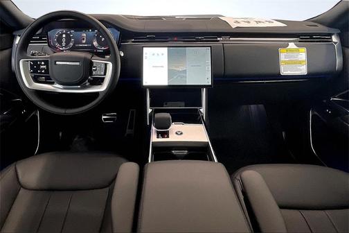 2025 Land Rover Range Rover P400 SE 7 Seat