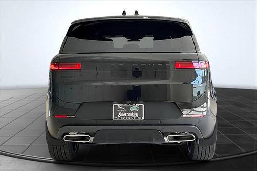 2025 Land Rover Range Rover Sport SE