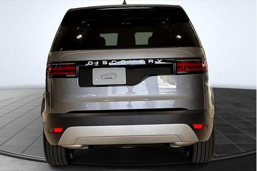2025 Land Rover Discovery P300 S