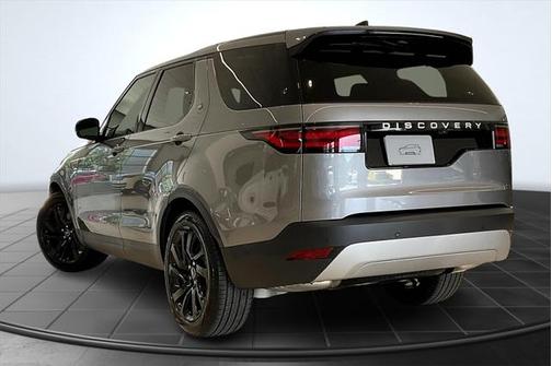 2025 Land Rover Discovery P300 S