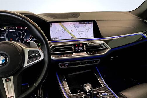 2021 BMW X5 M50i
