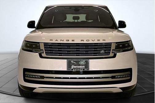 2023 Land Rover Range Rover P530 SE