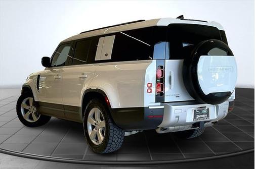 2023 Land Rover Defender 130 SE