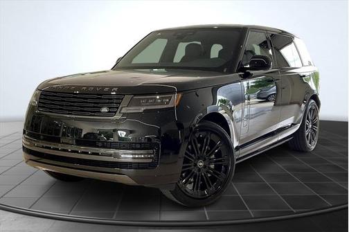 2025 Land Rover Range Rover P400 SE 7 Seat