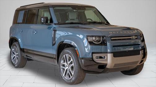2025 Land Rover Defender 110 P400 X-Dynamic SE