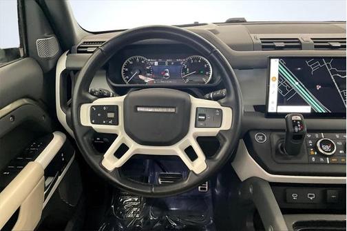 2023 Land Rover Defender 130 SE