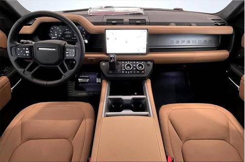 2025 Land Rover Defender 130 P400 X