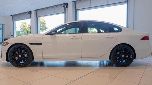 2024 Jaguar XF R-Dynamic SE P250 AWD Automatic