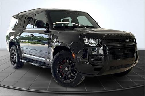 2025 Land Rover Defender 130 P400 X