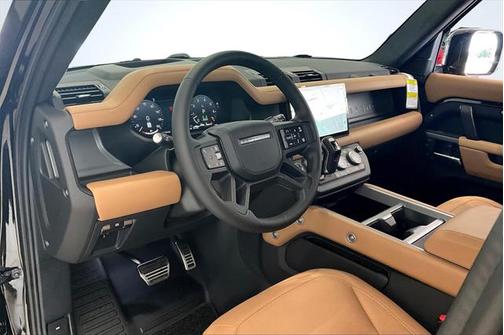 2025 Land Rover Defender V8
