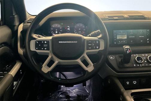 2024 Land Rover Defender 110 P300