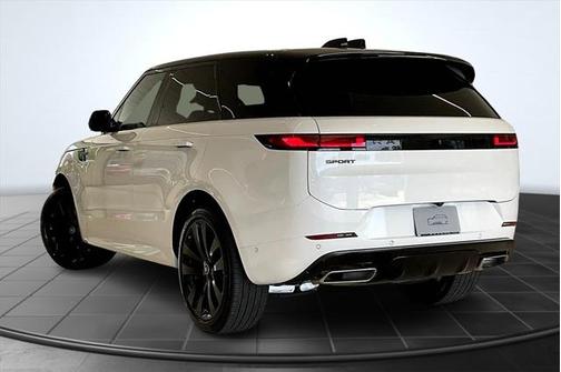 2025 Land Rover Range Rover Sport SE