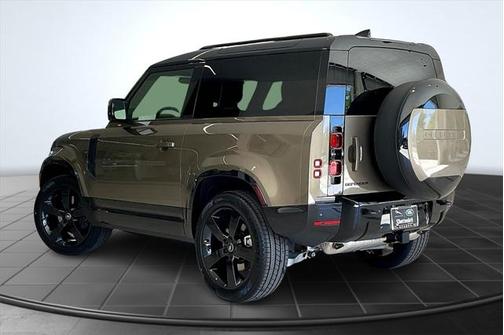 2025 Land Rover Defender 90 P400 X-Dynamic SE