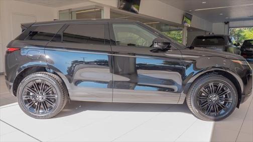 2025 Land Rover Range Rover Evoque Core S