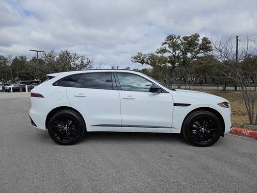 2024 Jaguar F-PACE R-Dynamic S