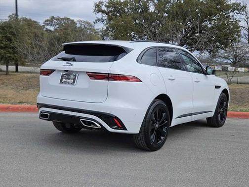 2024 Jaguar F-PACE R-Dynamic S