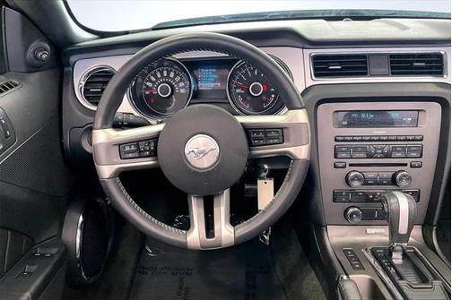 2014 Ford Mustang V6 Premium