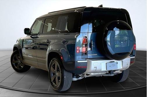 2025 Land Rover Defender 110 P400 S