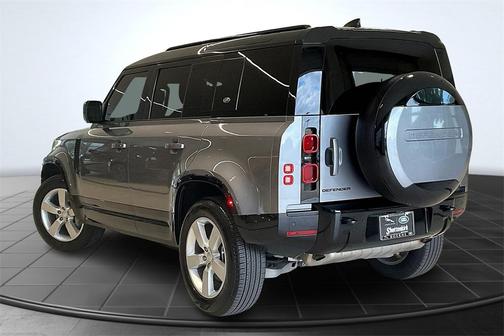 2024 Land Rover Defender 110 P400 X-Dynamic SE