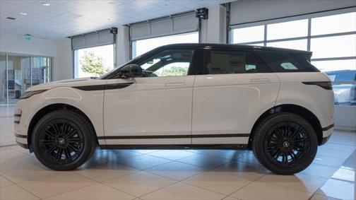 2026 Land Rover Range Rover Evoque Dynamic SE
