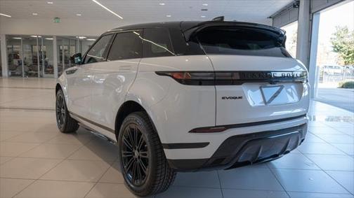 2026 Land Rover Range Rover Evoque Dynamic SE