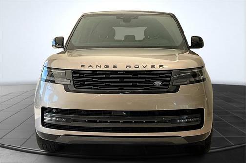 2024 Land Rover Range Rover P530 SE