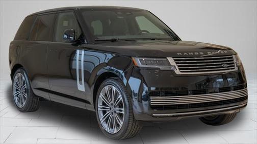 2025 Land Rover Range Rover P615 SV