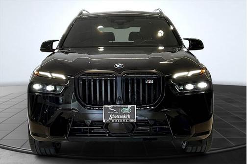 2024 BMW X7 M60i