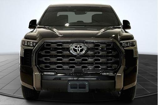 2023 Toyota Tundra Hybrid Platinum