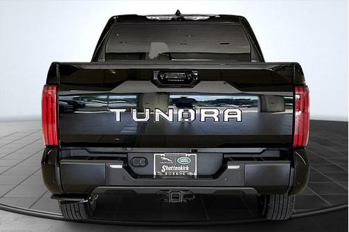 2023 Toyota Tundra Hybrid Platinum