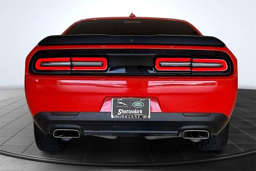 2016 Dodge Challenger R/T Scat Pack