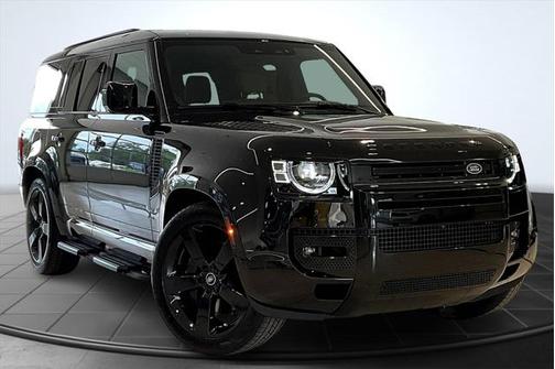 2025 Land Rover Defender 130 P400 X-Dynamic SE