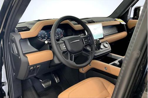 2025 Land Rover Defender 110 P400 X