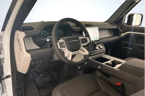 2025 Land Rover Defender 90 P300 S