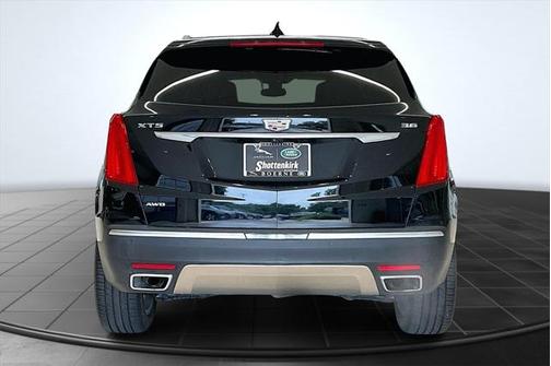 2017 Cadillac XT5 Platinum