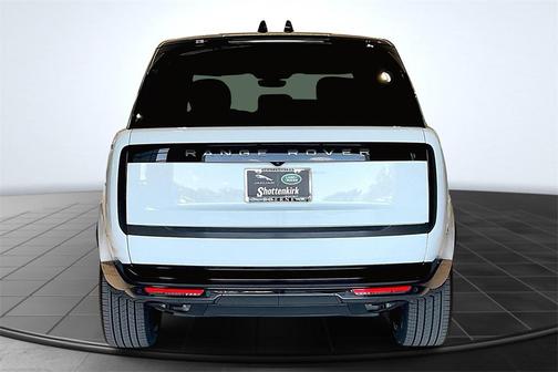 2025 Land Rover Range Rover P400 SE