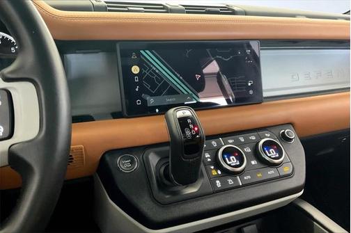 2023 Land Rover Defender 110 X-Dynamic SE