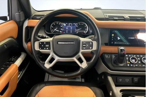 2023 Land Rover Defender 110 X-Dynamic SE