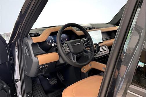 2025 Land Rover Defender 130 P400 X-Dynamic SE