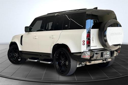 2024 Land Rover Defender 110 P400 X-Dynamic SE