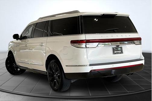 2023 Lincoln Navigator Reserve
