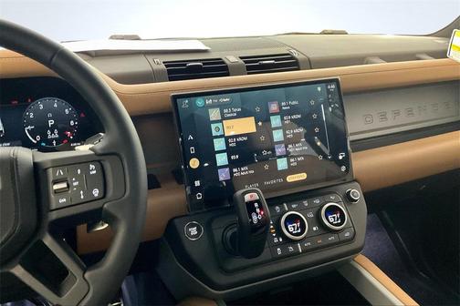 2026 Land Rover Defender V8