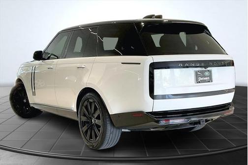 2025 Land Rover Range Rover P400 SE