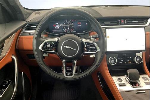2024 Jaguar F-PACE SVR P550 AWD Automatic