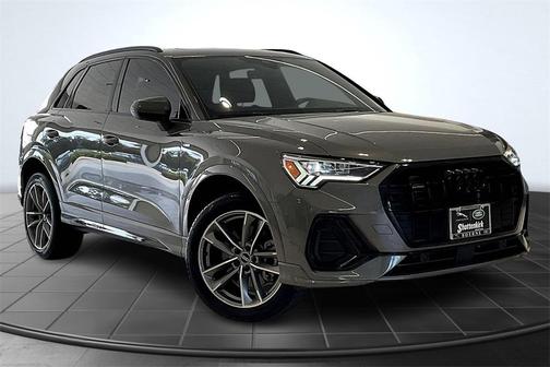 2024 Audi Q3 45 S line Premium Plus